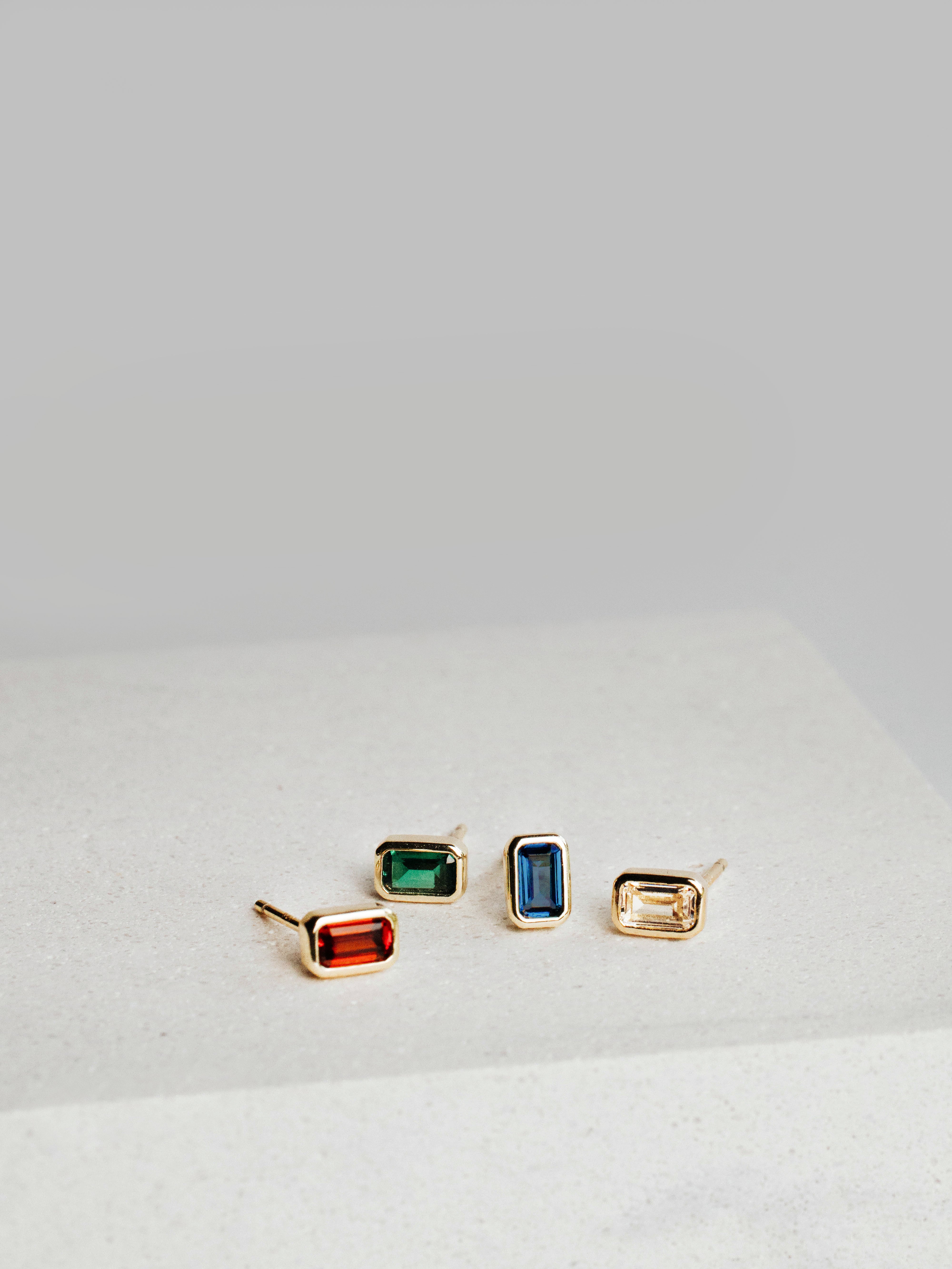 Tender Objects New Light Studs - Minimalist earrings with a chic design. Elevate your style with these modern and elegant studs.